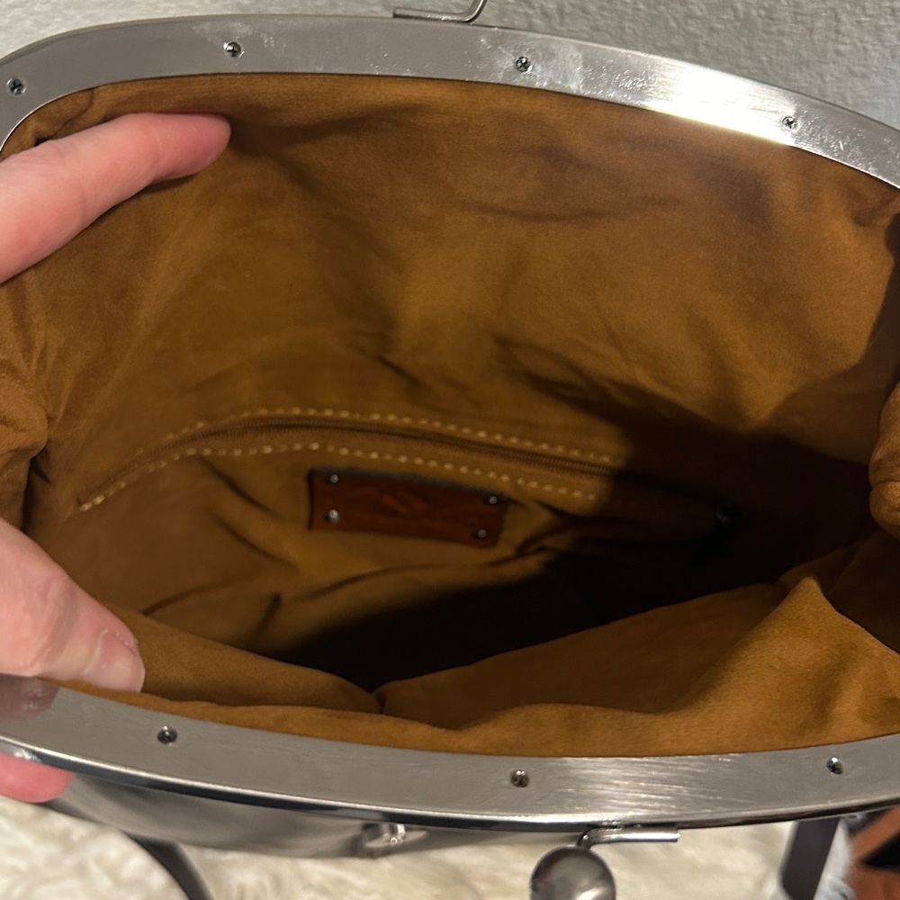 Patricia Nash Plum Leather Crossbody Bag - Picture 5 of 5